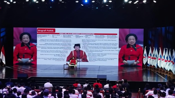 Megawati: Mau Ambil Saya Nggak Berani, Jadi Sasarannya Sekeliling Saya